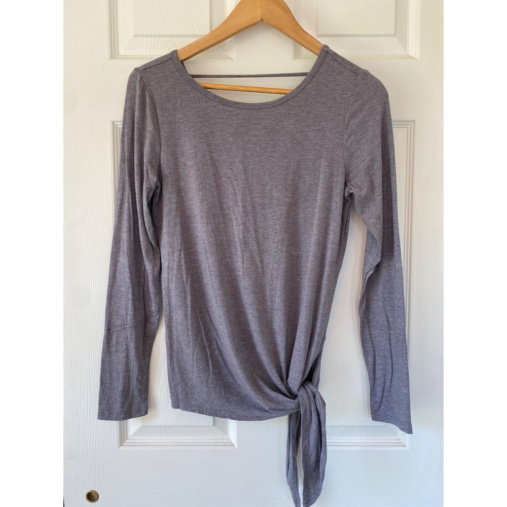 Prana Women's XS Grey Long Sleeve Asymmetrical Side Knot Top